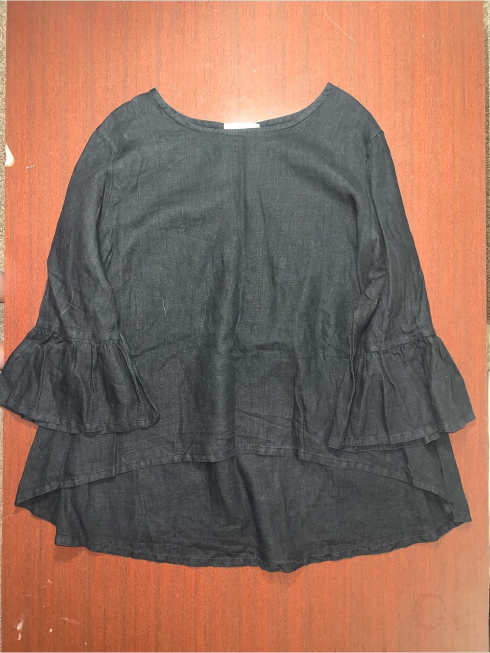 Fran Basic Light Linen Round Neck Ruffle 3/4 Bell Sleeve High-Low Shirt - Picture 3 of 7